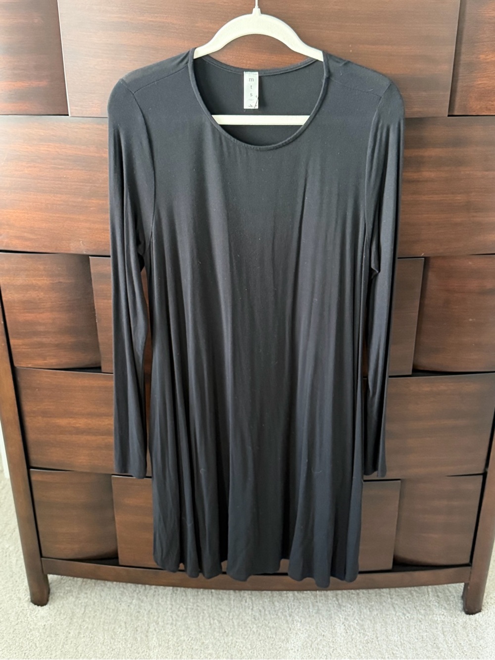 LIKE NEW MTS Bamboo Long Sleeve Swing Dress | Black | L